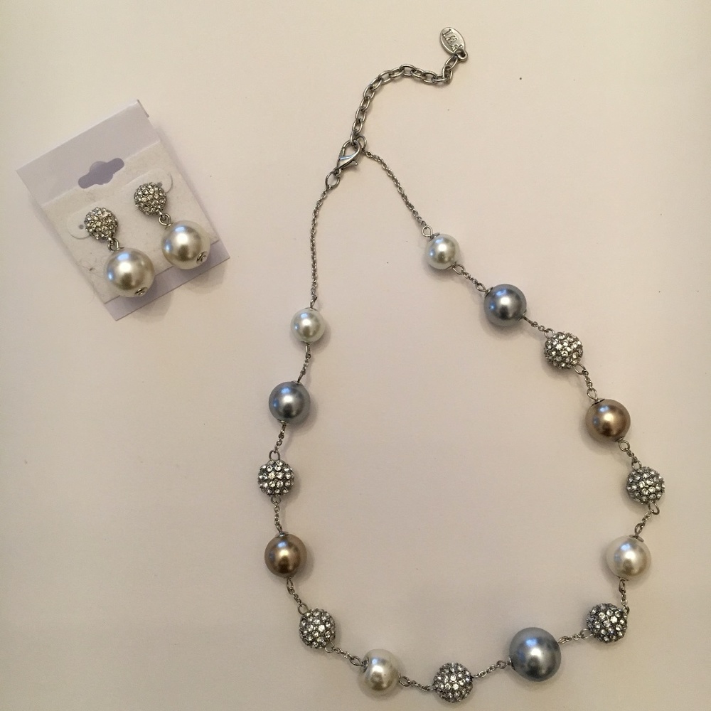 Costume Pearl and Sequin Necklace and Earrings Set